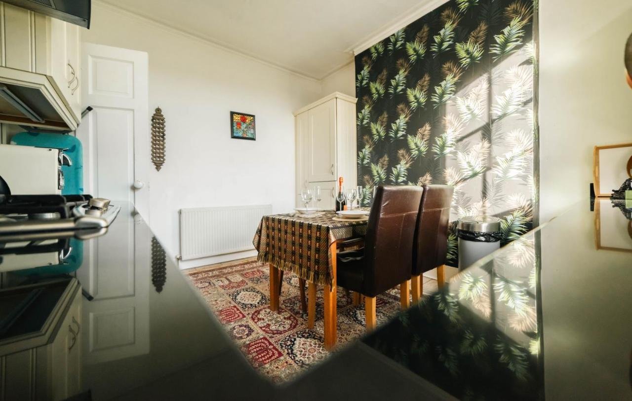 Stylish 2 Bedroom Flat In Camden Town Londra Exterior foto