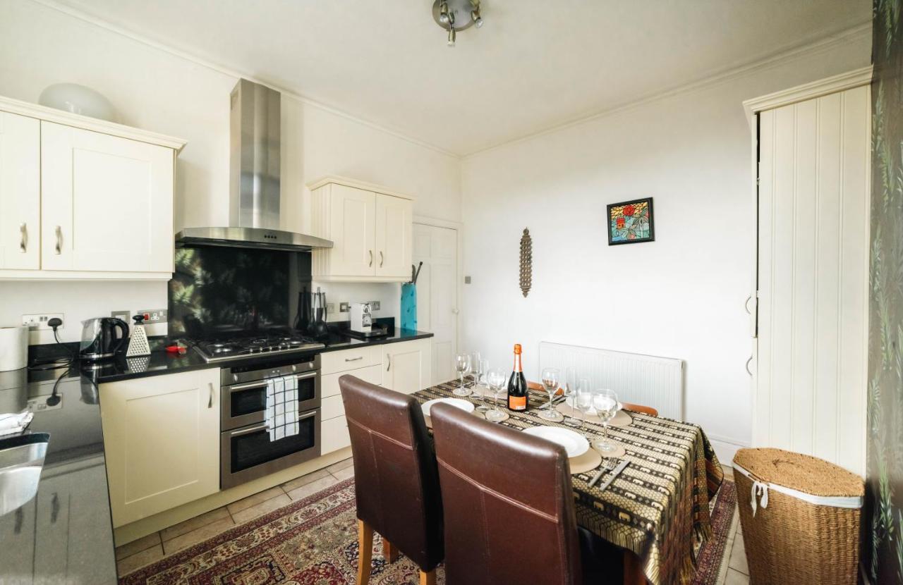 Stylish 2 Bedroom Flat In Camden Town Londra Exterior foto