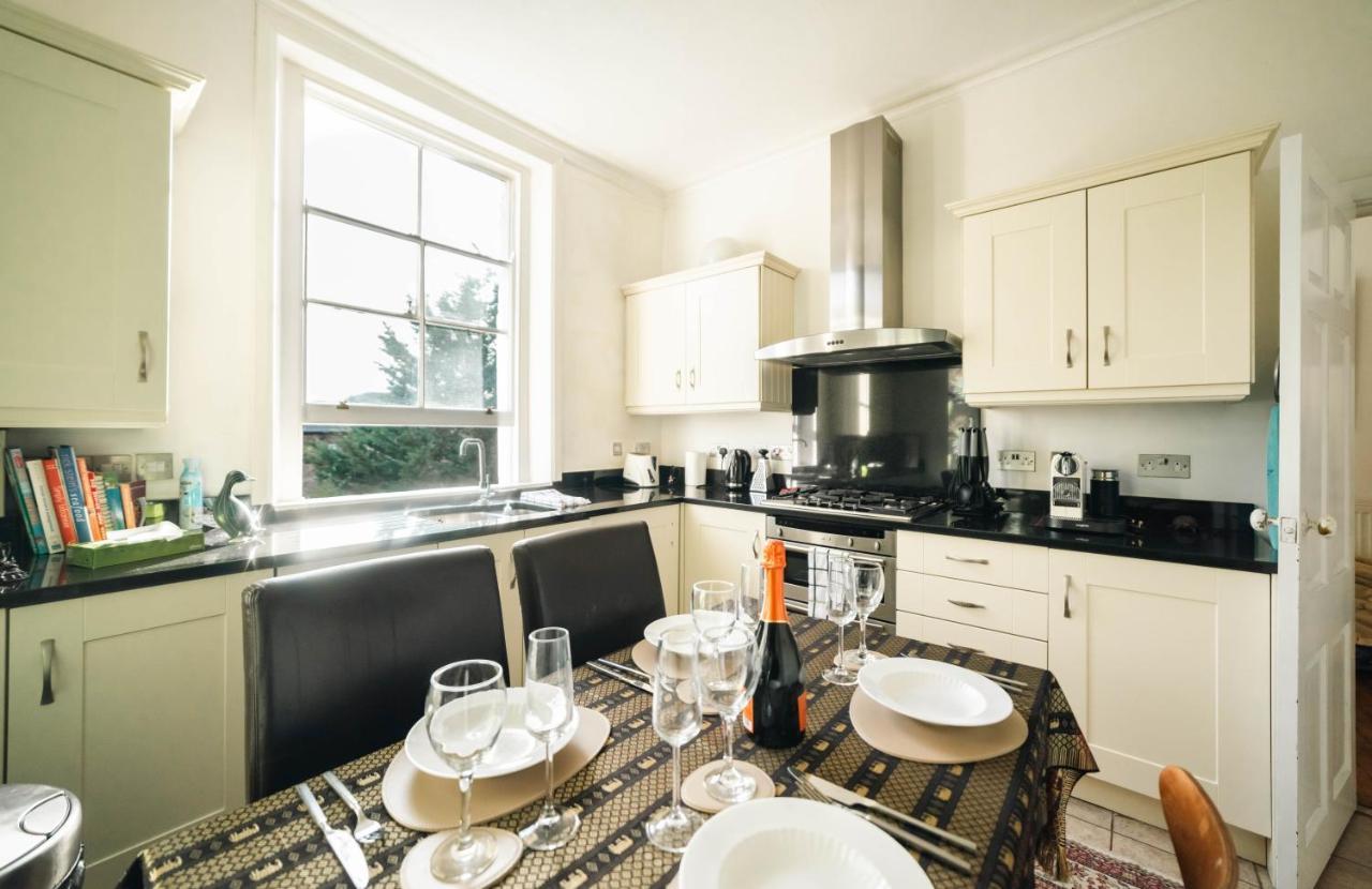 Stylish 2 Bedroom Flat In Camden Town Londra Exterior foto