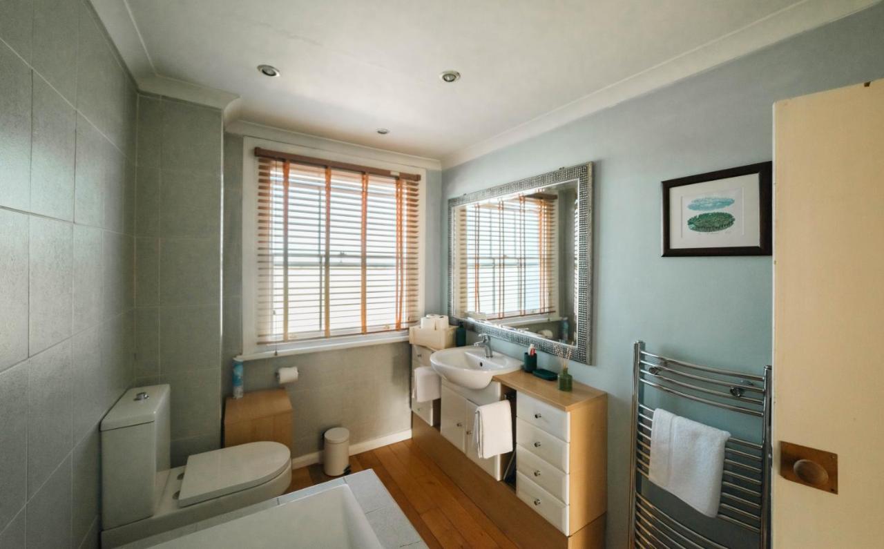 Stylish 2 Bedroom Flat In Camden Town Londra Exterior foto